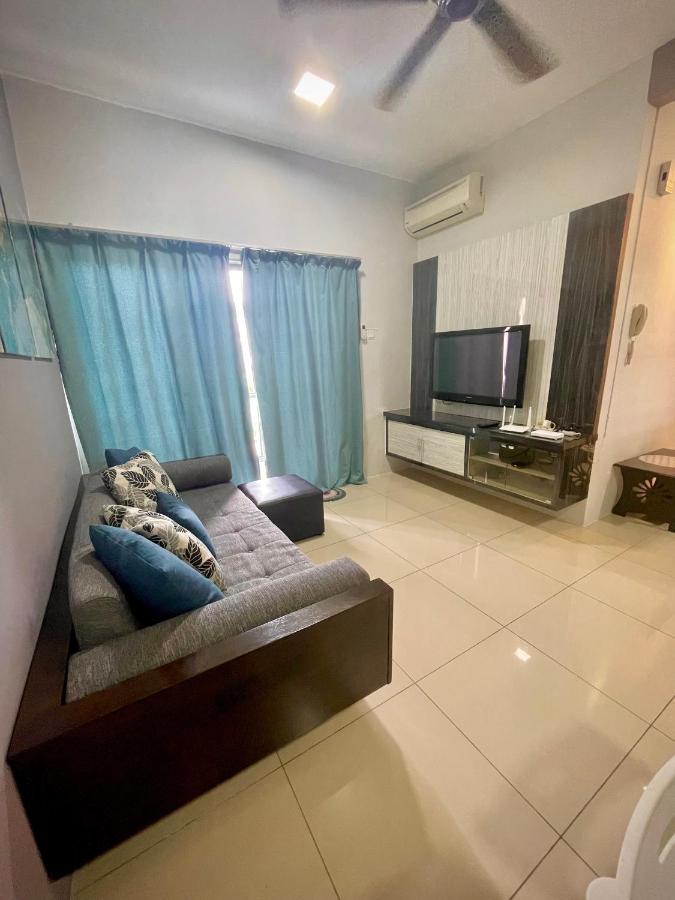 Sea View Water Theme Park At Swiss Garden Residence - 2 Bedroom Apartment Kuantan Esterno foto